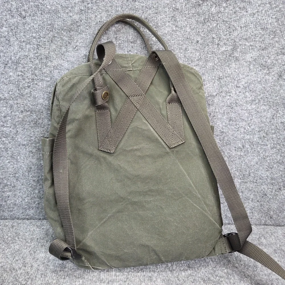 Fjallraven Kanken 23510 Classic Backpack Olive Green School Hiking Outdoor